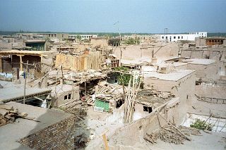 25 Kashgar From Top Of Bazaar Tower 1993.jpg